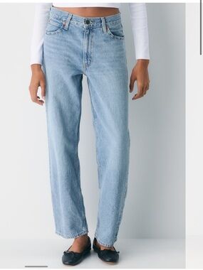 Levi’s dad jeans, Aritzia